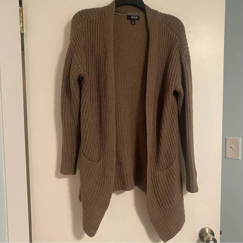 a.n.a. Women’s Olive Green Knit Cardigan Size M Long Sleeve Pockets Open Front